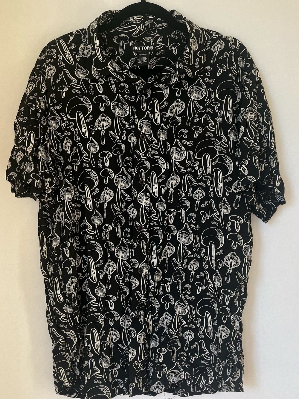 Hot Topic Black Shirt with White Mushrooms Print - Short Sleeve Button-Up L
